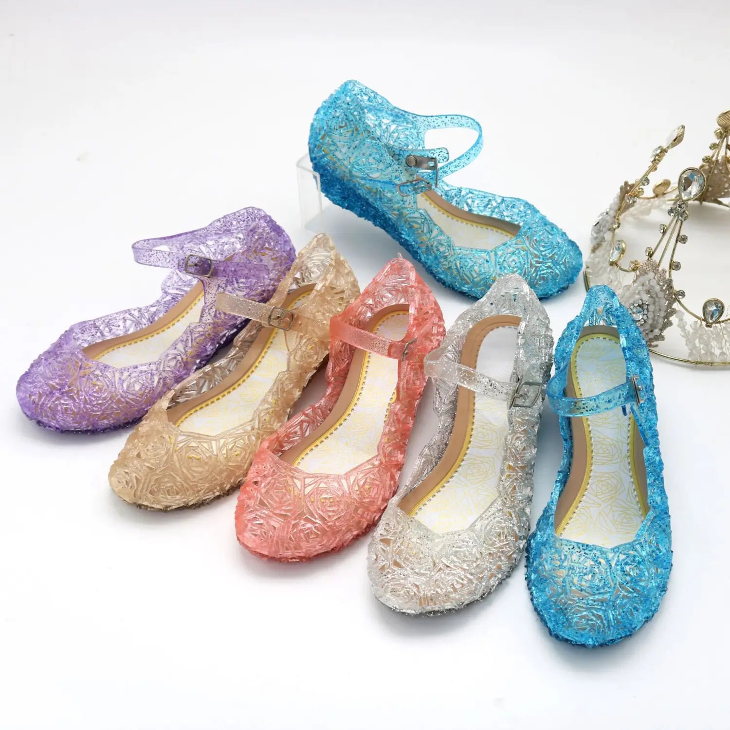 pink rose girls crystal shoes high heel sandals featuring transparent pastel jelly material with rose-patterned designs and ankle straps, perfect summer princess shoes for girls.