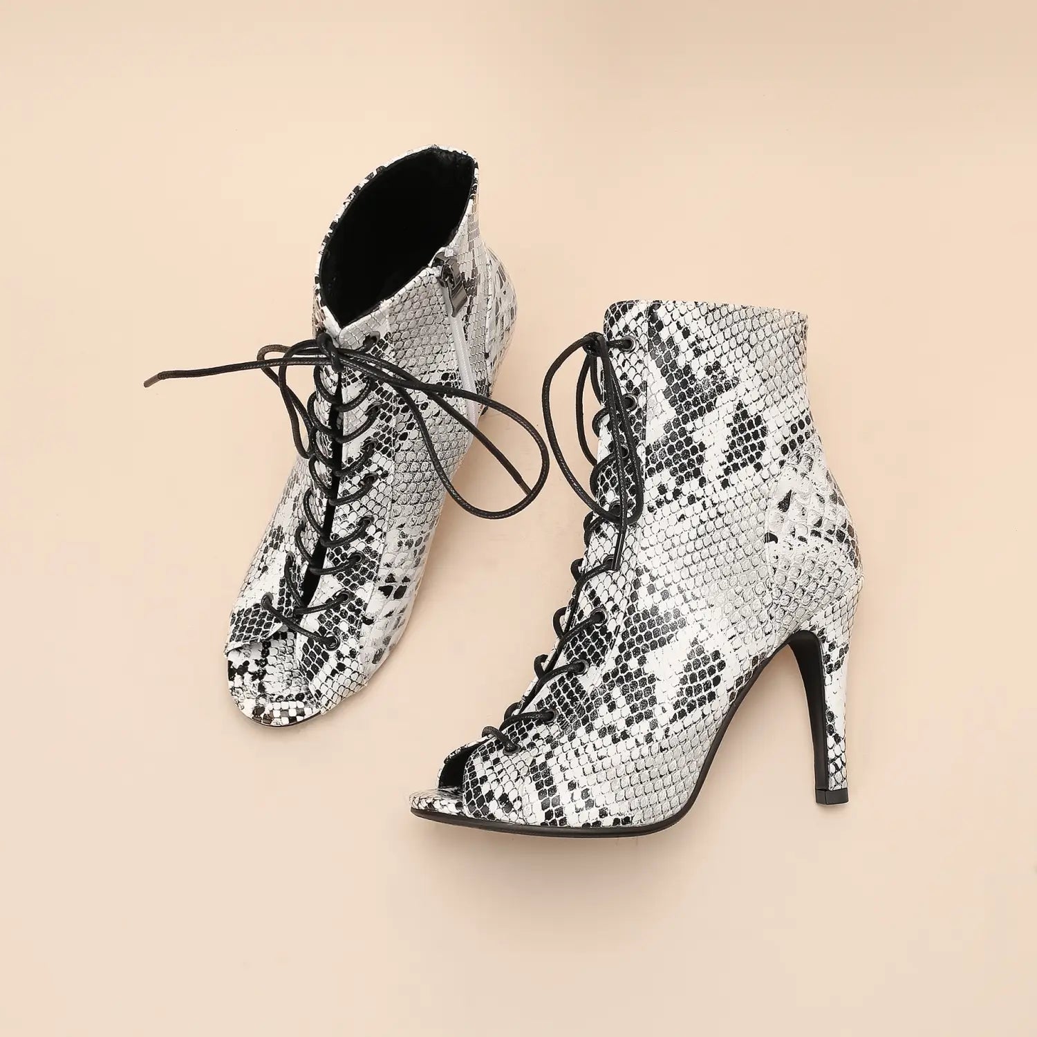silver and black snake-print lace-up ankle boots with a high stiletto heel designed as peep toe frosted casual shoes