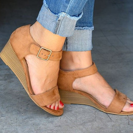 Women's Fashion Wedge Buckle Strap Plus Size Sandals - Royalessencelux