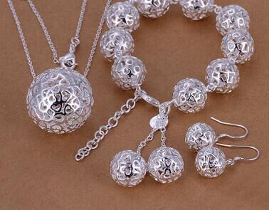 Exquisite Jewelry Silver-plated Three-dimensional Ball Pendant Jewelry - Royalessencelux