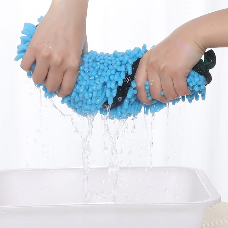 blue super absorbent microfiber cleaning mitt with black grip handles designed for efficient scrubbing and drying as part of bath towel set for dogs cats towels