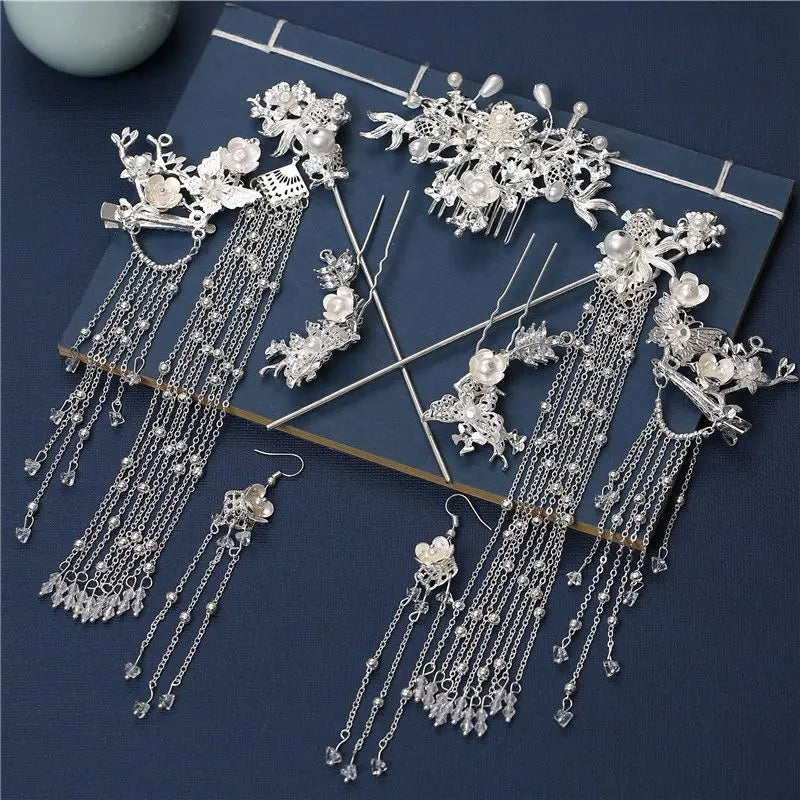 Silver floral shaking hairpin ancient style set featuring silver hairpins with dangling chain tassels and pearl accents for ancient style hair adornment.