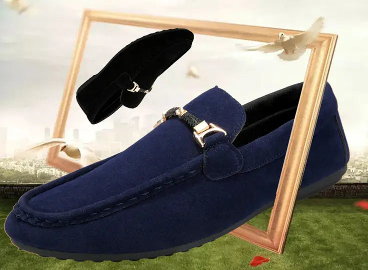 Navy blue suede casual shoes peas loafer with gold-tone horsebit buckle and black lining.