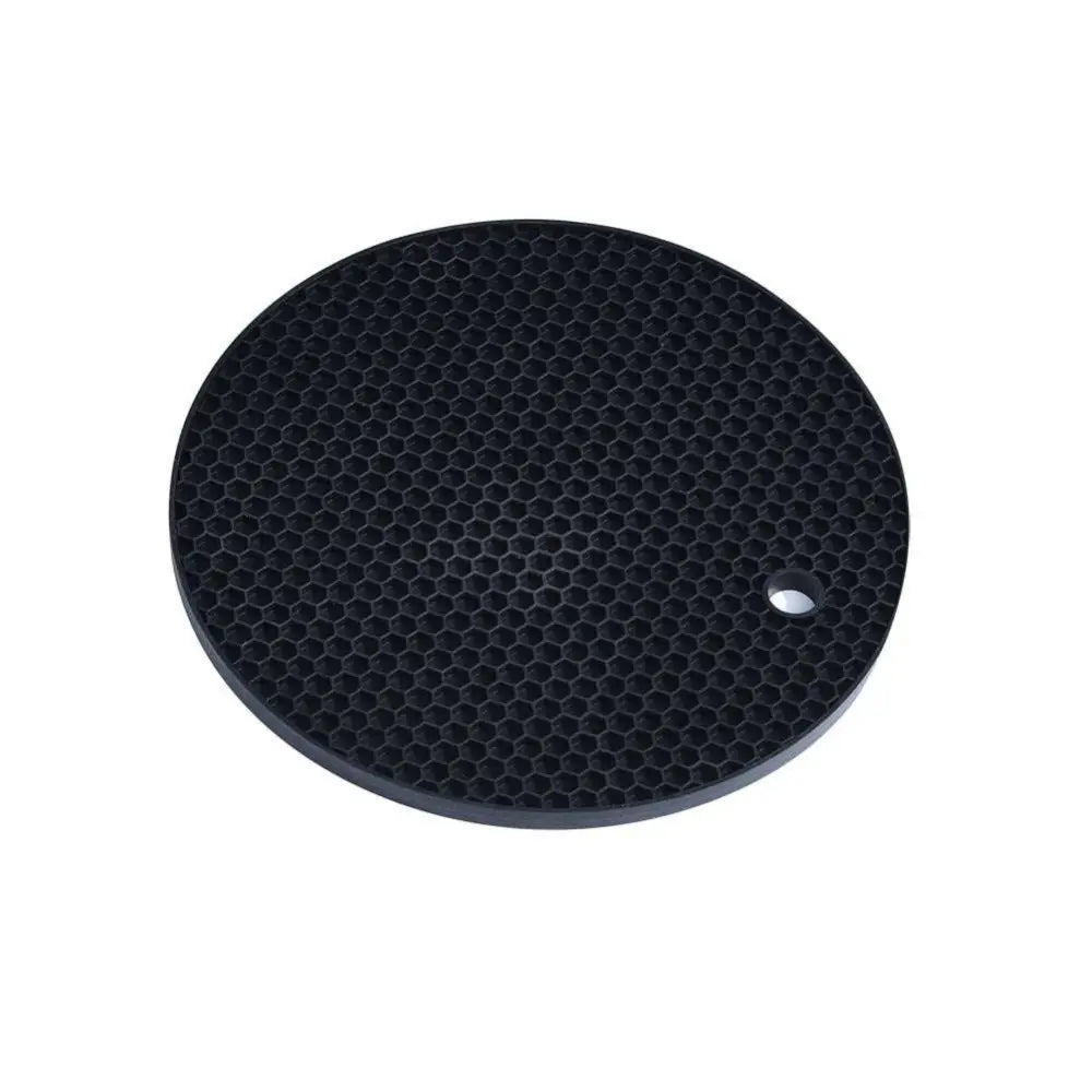 Black non-stick 6 in 1 air fryer baking pan with metal handle suitable for pizza pan and skewer rack use