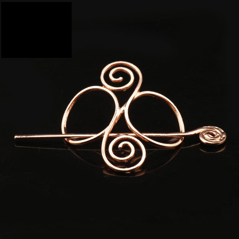 Silver Celtic knot metal hair clip featuring a rose gold wire hairpin with an intricate swirling design and a decorative spiral tip, ideal as a metal hair clip or hair clip retro accessory.