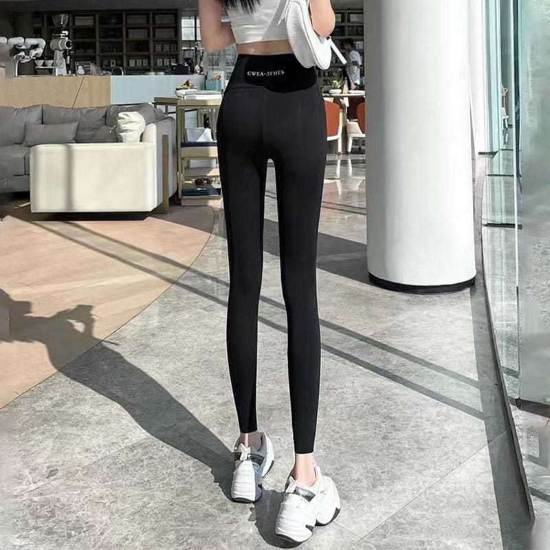 black fleece thickened winter shark pants high waist leggings featuring a subtle elastic waistband with the crea-free logo