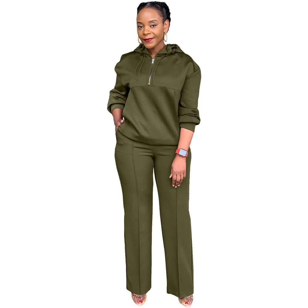 olive green solid color loose two-piece hoodie and pants set designed as a comfortable color loose hooded sweatsuit for casual wear