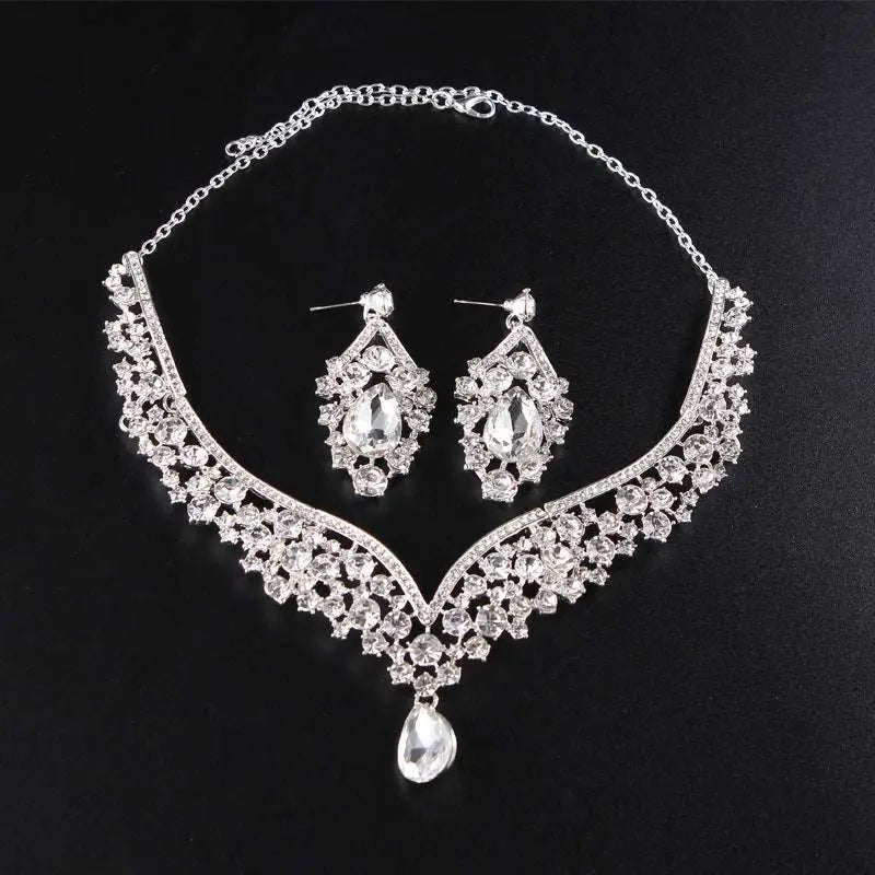 Silver alloy diamond accessories floral crystal jewelry set with choker necklace and teardrop pendant drop earrings