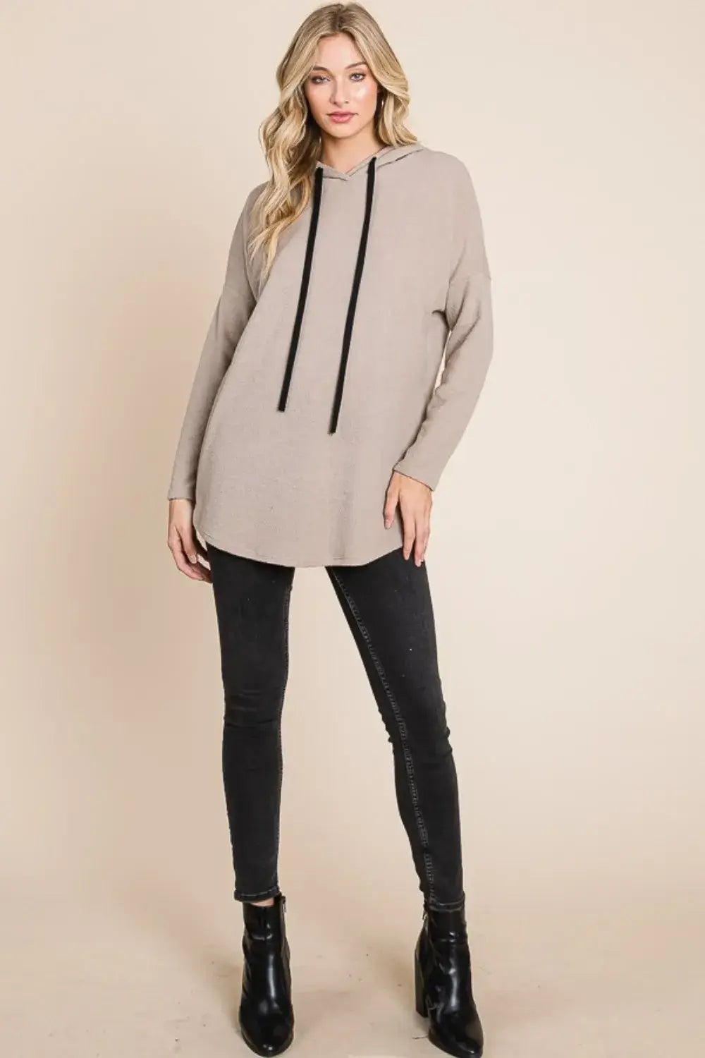 a soft oversized taupe knit hoodie with bombom contrast drawstring and relaxed fit