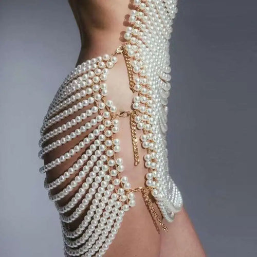 A delicate multi-strand pearl chain dress with gold-toned links for beaded halter fashion party banquet wear