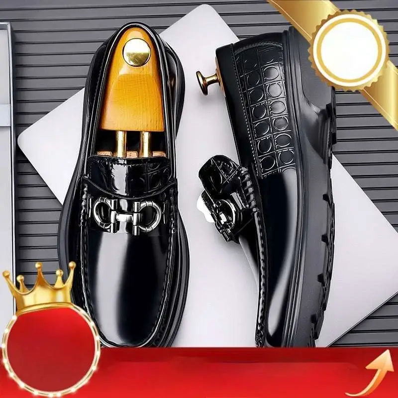 Black patent horsebit platform retro casual shoes with glossy finish and silver metal horsebit buckle detail