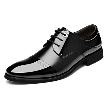 Black patent leather men’s shoes business dress featuring glossy finish and classic oxford lace-up design