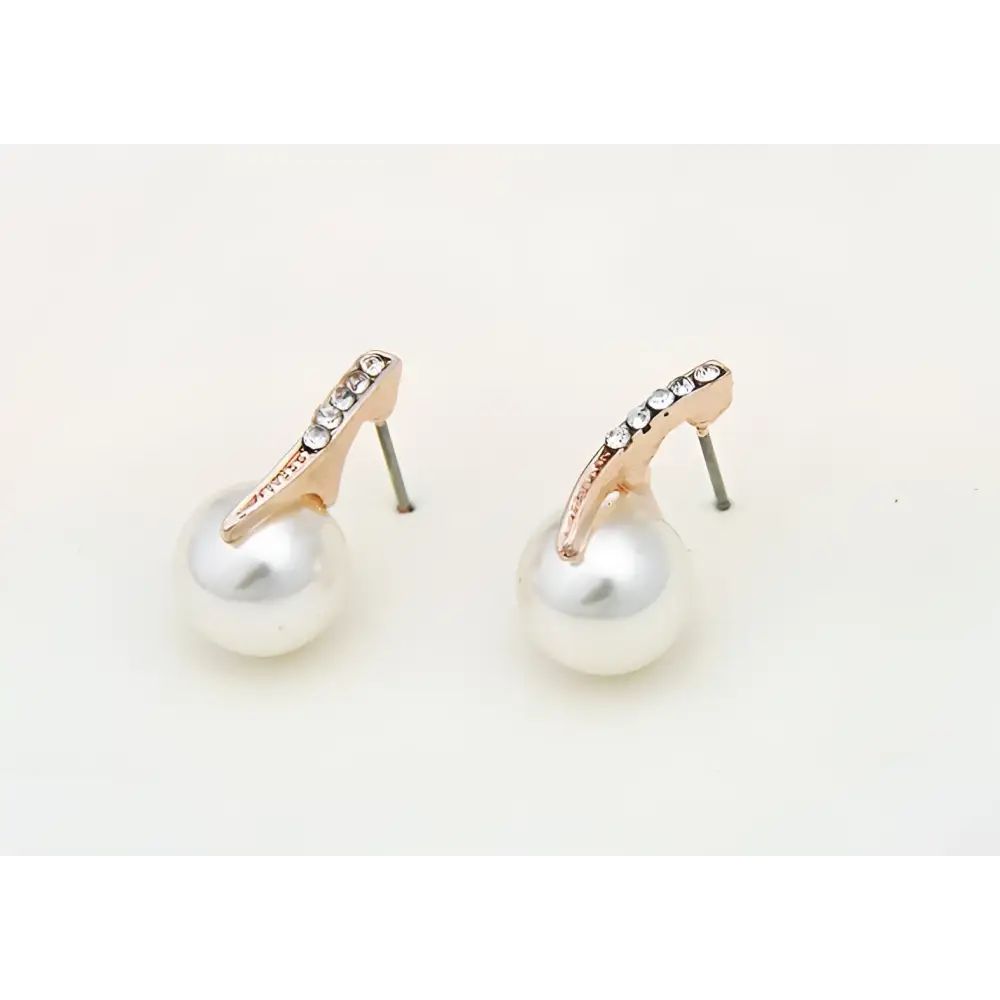 Rose gold high heel shaped bride rhinestone pearl earrings adorned with sparkling rhinestones and white pearls