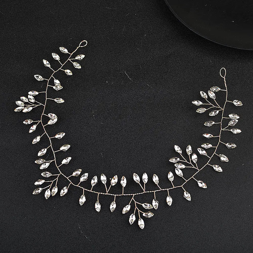 silver leaf-shaped horse eye silver flexible chain hair accessory adorned with clear rhinestones for wedding use