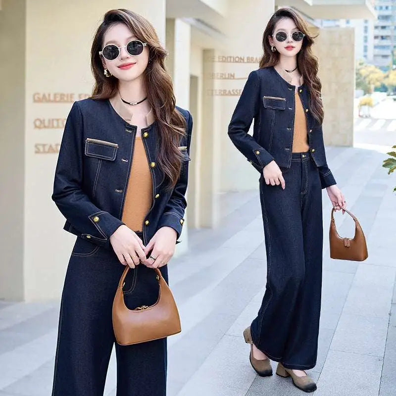 Dark blue casual denim jacket with gold-tone buttons and flap pockets from elegance retro casual set