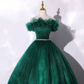 Emerald green tulle evening dress banquet with off-the-shoulder ruffled neckline and crystal belt for dress banquet temperament