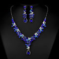 Elegant royal blue and silver crystal wedding bride necklace set with teardrop pendants for photography wedding bride