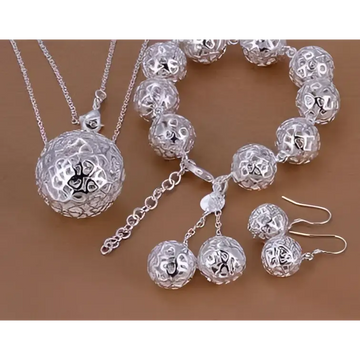 Exquisite jewelry silver filigree silver spherical ball pendant necklace with intricate engraved patterns and matching bracelet set