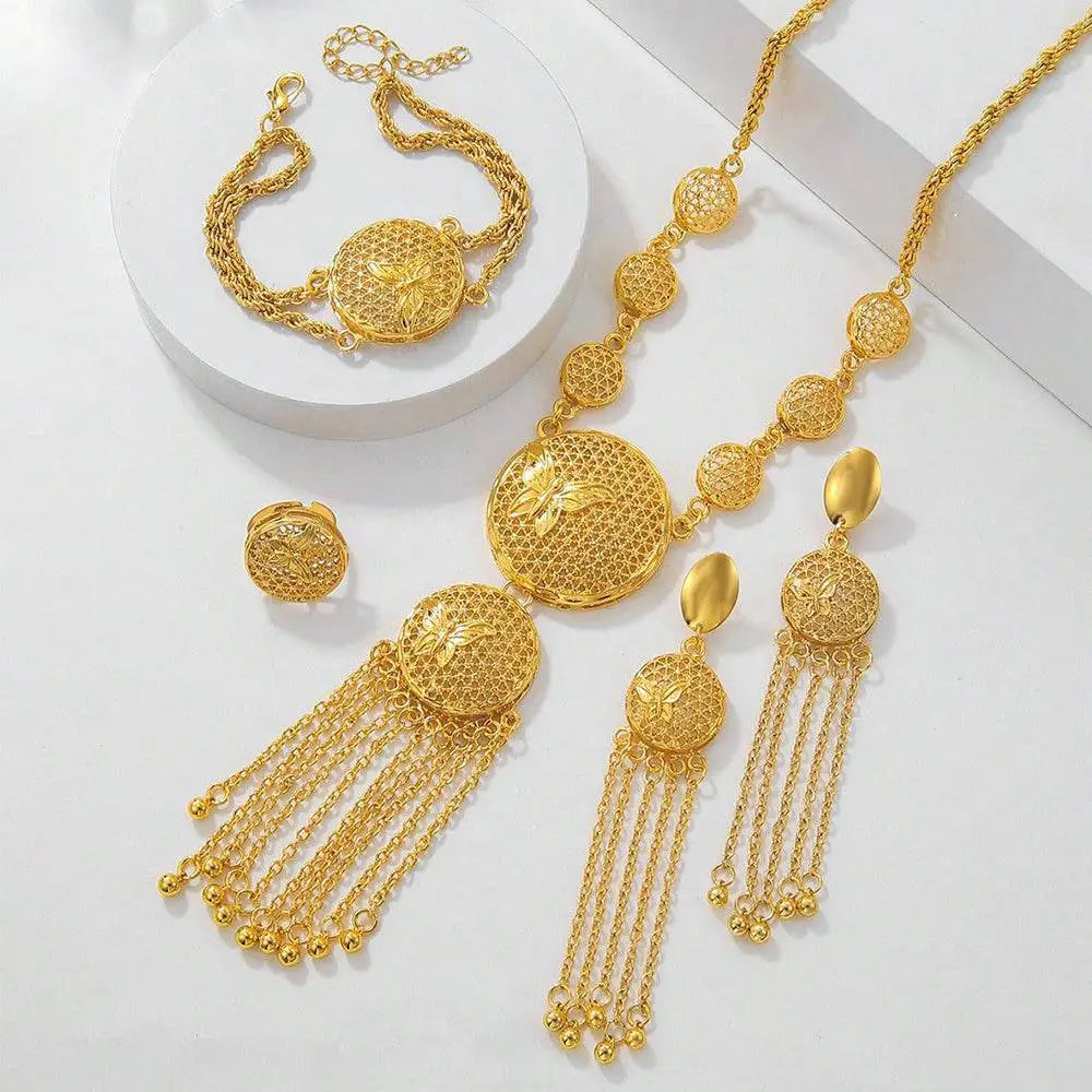Golden butterfly middle ring set with intricate mesh detailing and chain tassels wedding decoration necklace