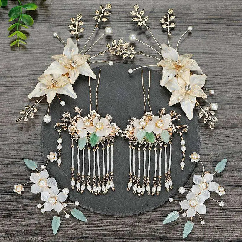 Elegant white and green bride chinese luxury floral hairpins with jade leaves pearl accents and gold-toned metalwork
