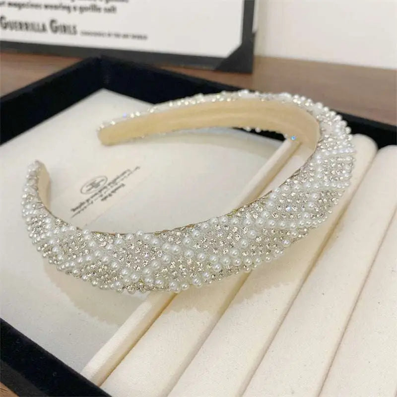 Delicate wide headband with light luxury pearl rows and sparkling silver rhinestones for elegant heavy industry light style