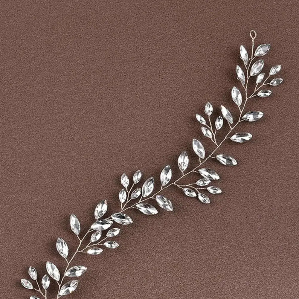 Silver leaf-shaped horse eye silver flexible chain wedding hair accessory adorned with clear faceted crystals
