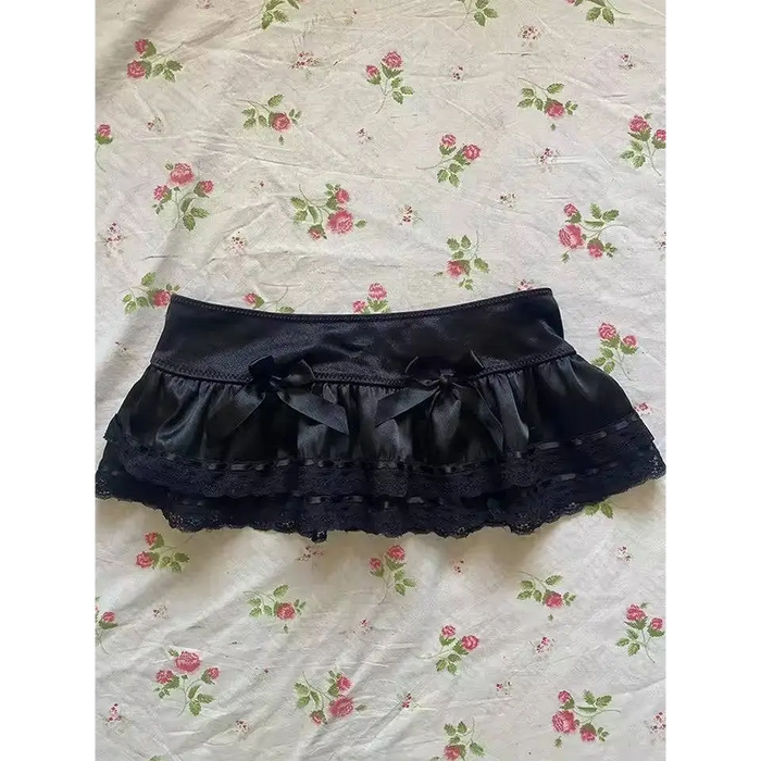 Black 3 / L