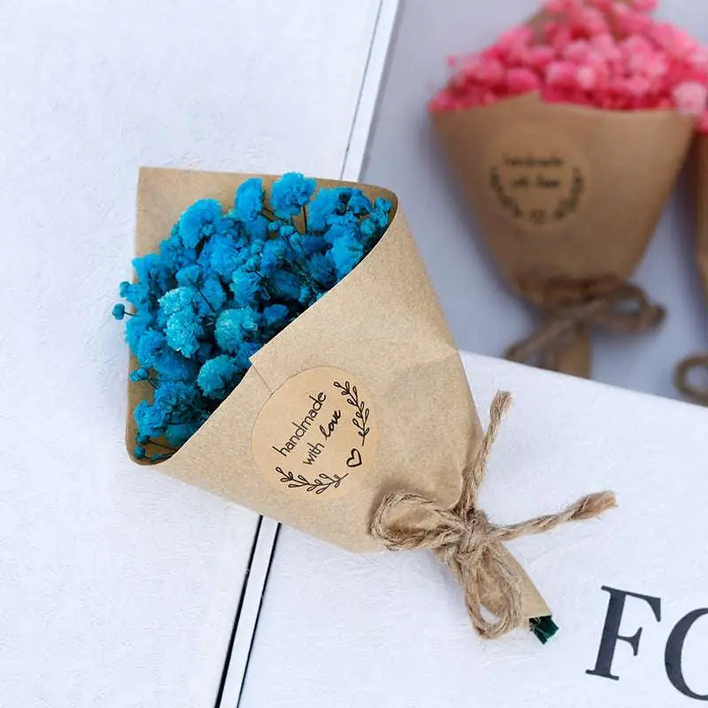 Mini dried flower bouquet gift box featuring a vibrant blue dried flower bouquet wrapped in rustic kraft paper for home decoration