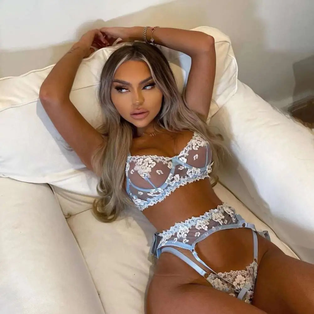 Light blue lace embroidery lingerie set with mini flowers steel ring embroidery and sheer mesh panels