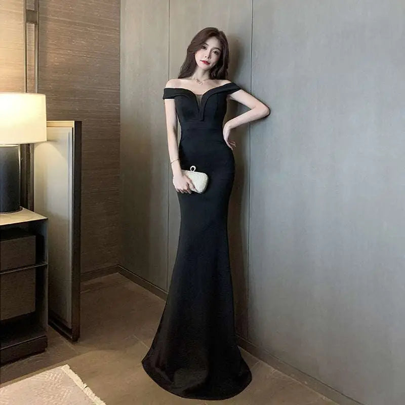 Navy blue satin mermaid gown with single shoulder ruffle detail in celebrity french style for party temperament celebrity
