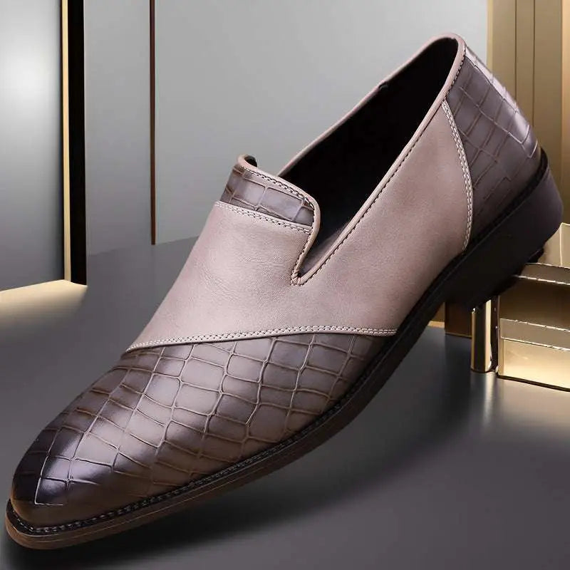 A stylish plus size british business dress leather shoe with light gray upper and dark brown crocodile-embossed panels