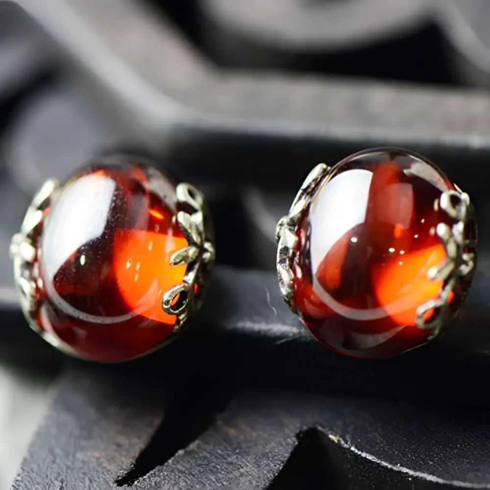 A pair of elegant retro red zircon stud earrings with oval amber gemstones set in s925 sterling silver filigree jewelry set