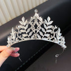 8Leaves Rhinestone Crown