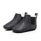 Black / 11