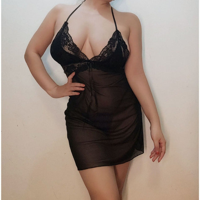 Plus Size Lace Strappy Low-cut Pajamas See-through - Royalessencelux