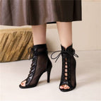 Black Leather / 34 / 7.5cm