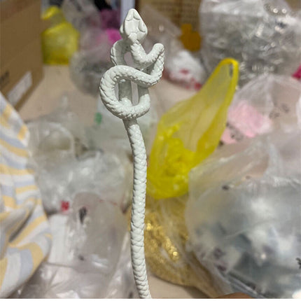 Retro Style Hairpin With A Single Character On The Back Of The Head - Royalessencelux