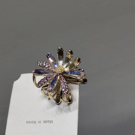 Metal Grab Clip Sweet And Simple Crystal Daisy  Korean Elegant Hair Catch Summer - Royalessencelux