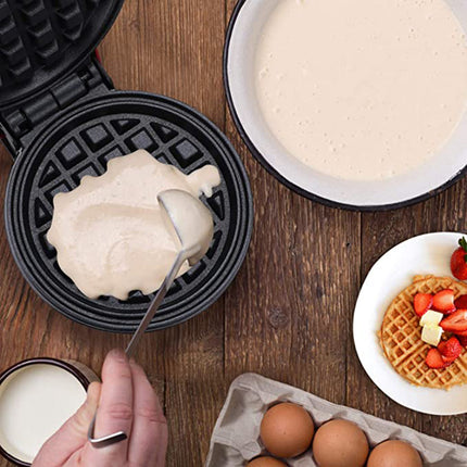 Mini electric Waffles Maker - Royalessencelux