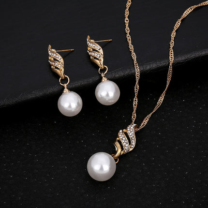 Europe and the United States eBay explosion models accessories wholesale bride accessories Pearl Diamond Necklace Set Earrings wavy lines - Royalessencelux