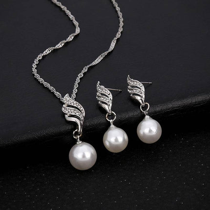 Europe and the United States eBay explosion models accessories wholesale bride accessories Pearl Diamond Necklace Set Earrings wavy lines - Royalessencelux