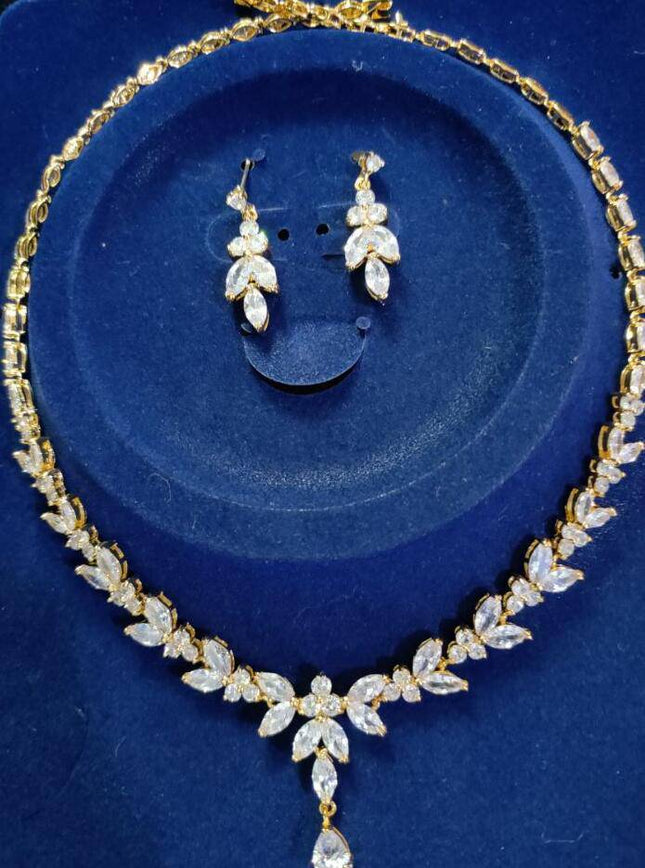 Zircon Simple Bridal Set - Royalessencelux