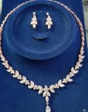 Zircon Simple Bridal Set - Royalessencelux