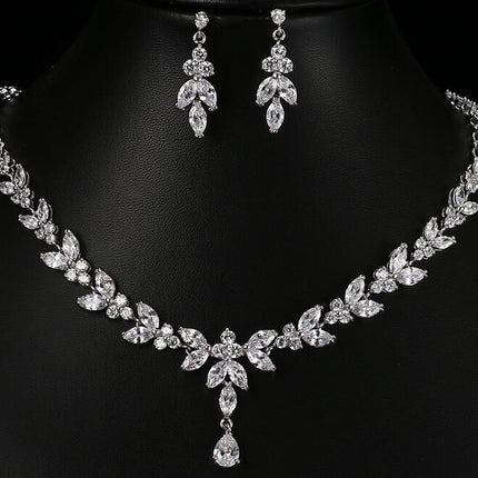 Zircon Simple Bridal Set - Royalessencelux