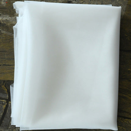 Trailing Yarn Wedding Bridal Veil - Royalessencelux