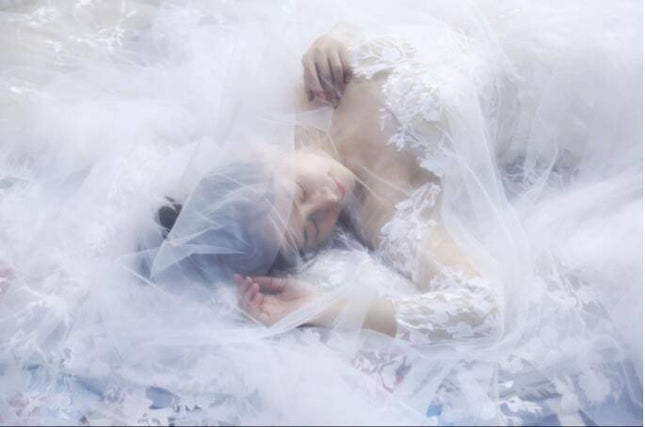 Bridal Wedding Veil Widened Tail - Royalessencelux