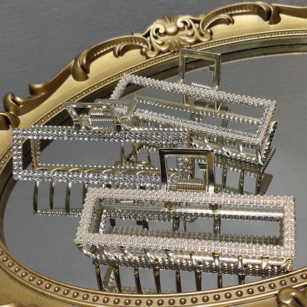 Simple And Elegant Sweet Pearl Clip - Royalessencelux