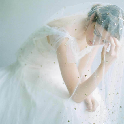 Golden shiny big veil - Royalessencelux