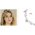 Gold-colored delicate silver floral crystal zircon hair band adorned with sparkling crystals and pearls for hair styling