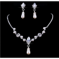 Elegant silver floral personality dropspearl necklace set with delicate crystals freshwater pearls and matching drop earrings